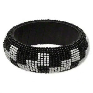 Hand Crafted India Beaded Bangle Bracelet Black White Checked Pattern Fair Trade
